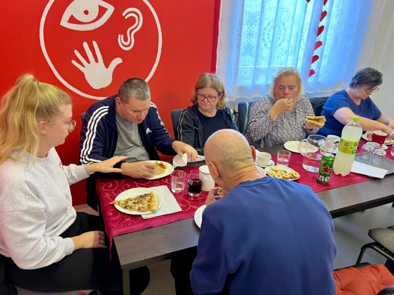 WhatsApp Image 2025-10-17 at 11.39.00 (2)