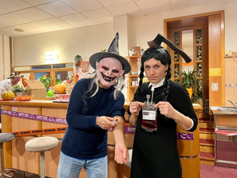 WhatsApp Image 2025-11-04 at 09.41.51 (1)